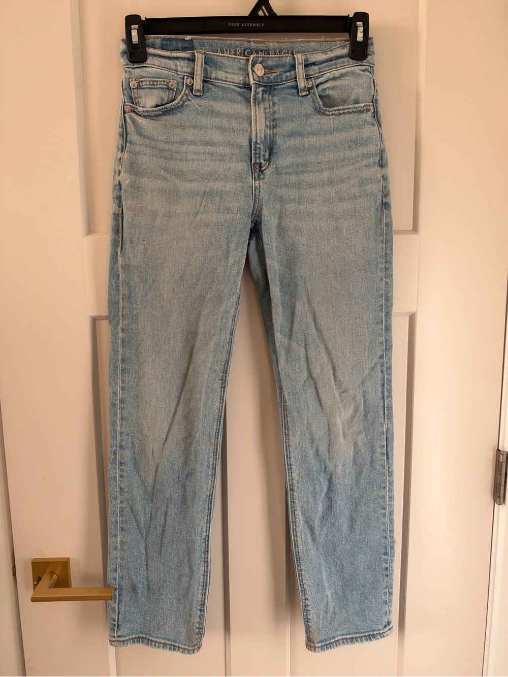 American Eagle Outfitters Light Wash Straight women’s  Jeans 0 straight short